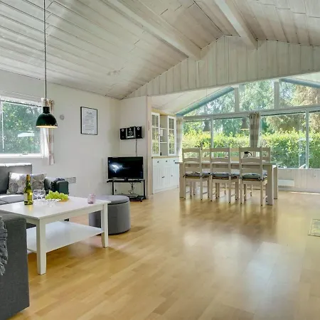 Engla - 400m From The Sea In Lolland- Falster And Mon By Interhome Holiday home
